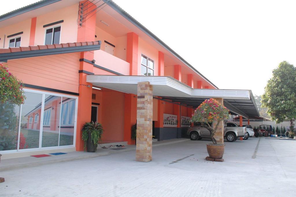 Isabel Boutique Hotel Chiang Rai Bagian luar foto